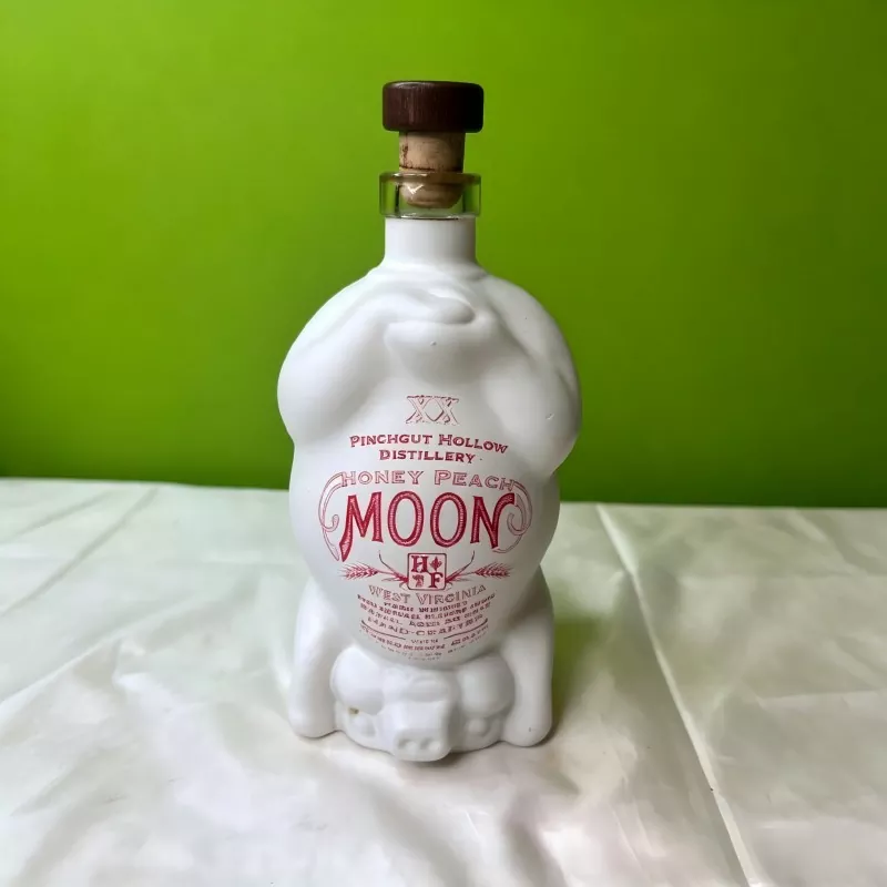 Уникальная керамическая бутылка с матовой отделкой в ​​форме свиньи